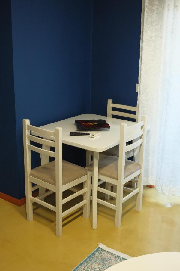Oak Street Apartment Tirana Kültér fotó