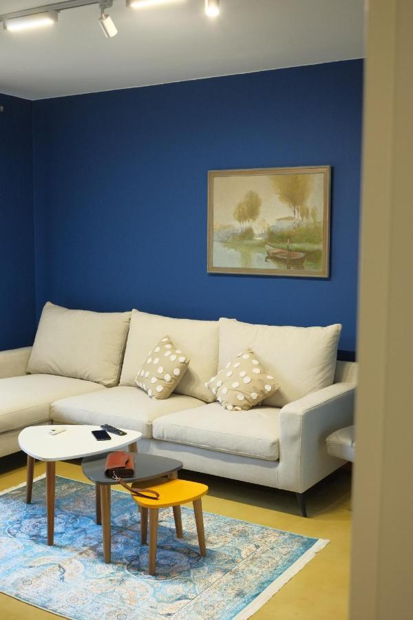 Oak Street Apartment Tirana Kültér fotó